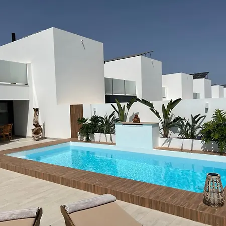 Luna Villa Lajares